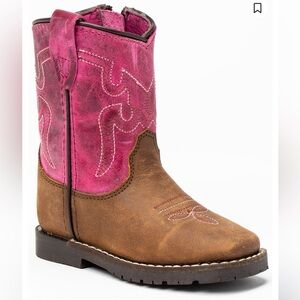 Baby girl boots
